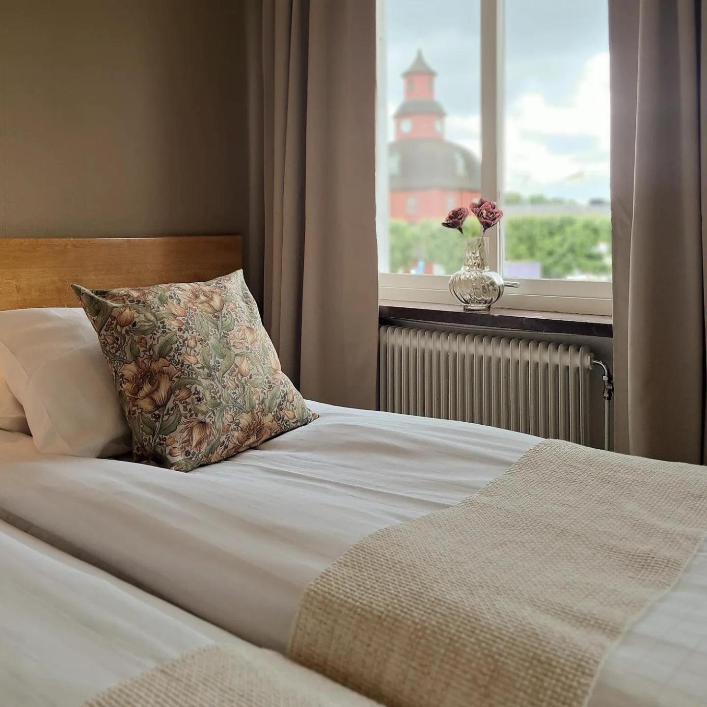 Hotell Radhuset Lidköping エクステリア 写真